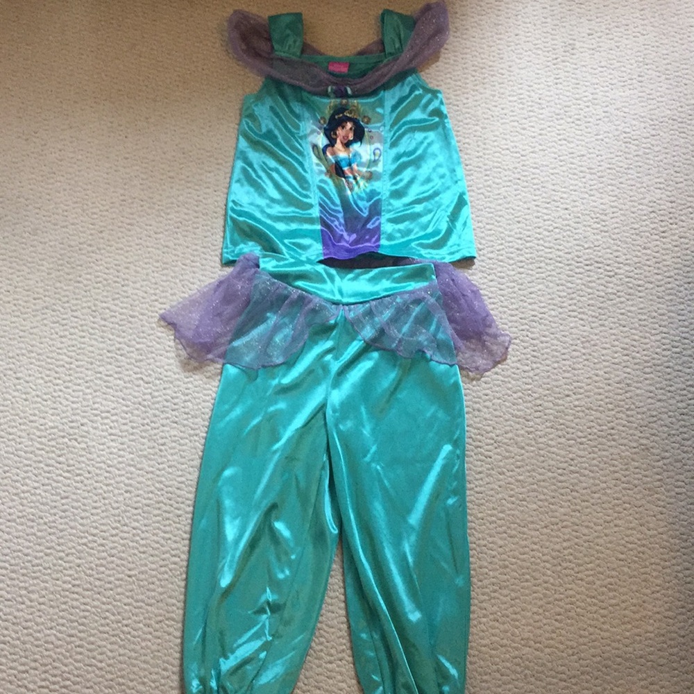 Jasmine pajamas with slippers